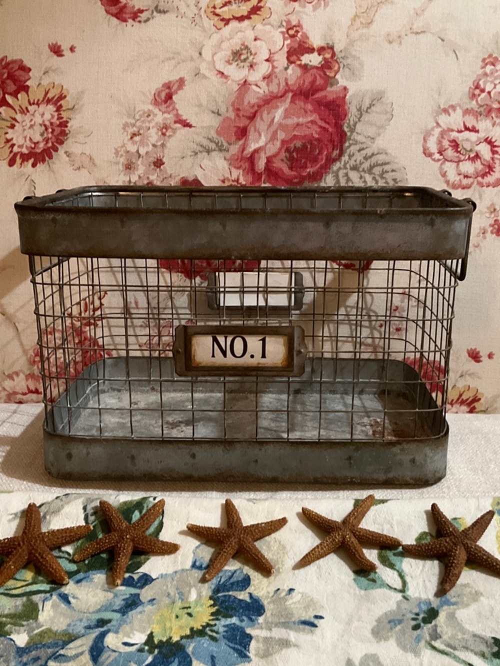 Vintage Industrial Metal Wire Organizer Basket - No.1